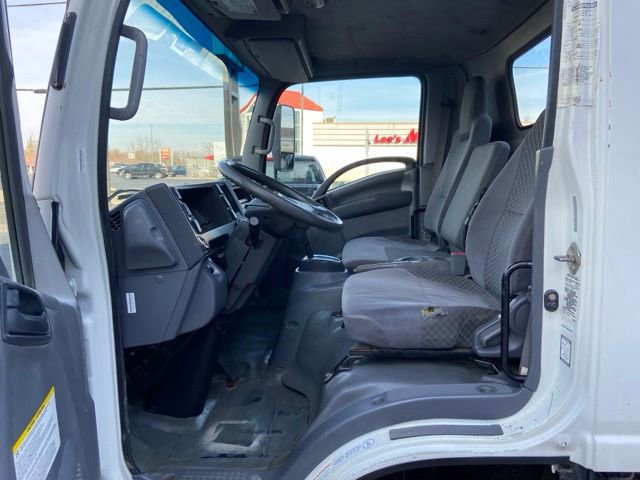 2011 Isuzu NPR - Photo 19