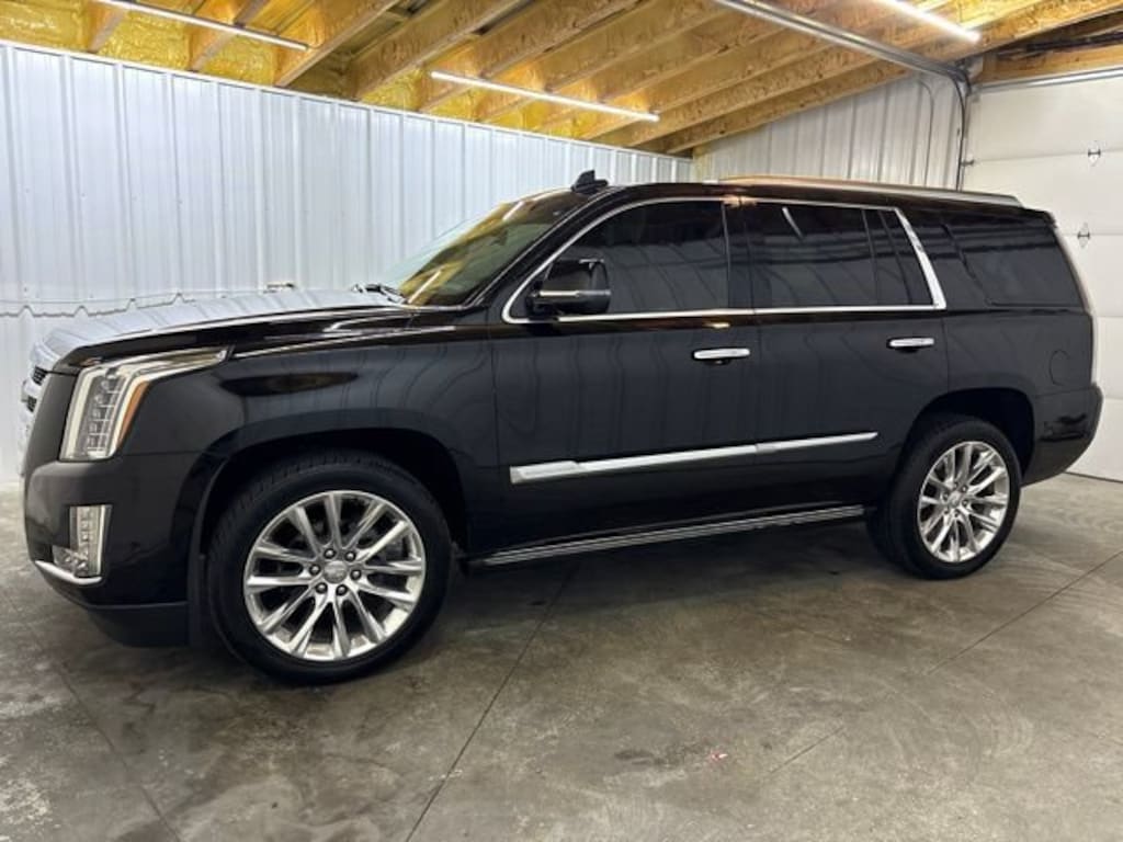 Used 2019 CADILLAC Escalade Premium Luxury SUV