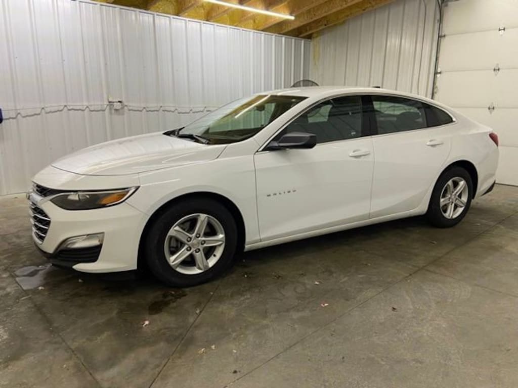 Used 2022 Chevrolet Malibu LS Car