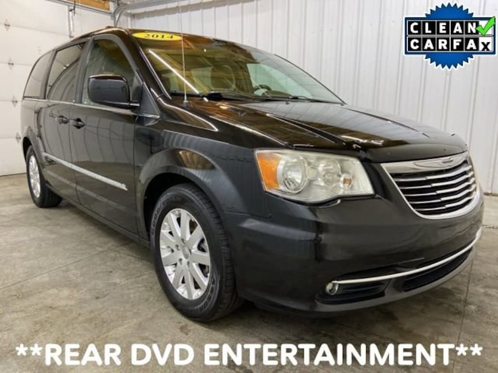 Used 2014 Chrysler Town & Country Touring