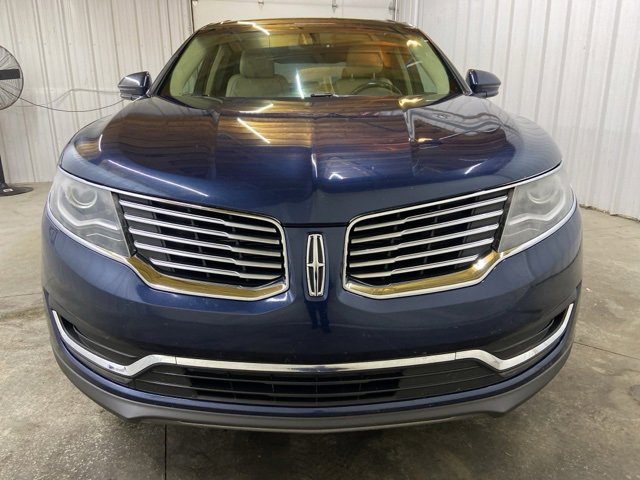 2017 Lincoln MKX Reserve photo 2
