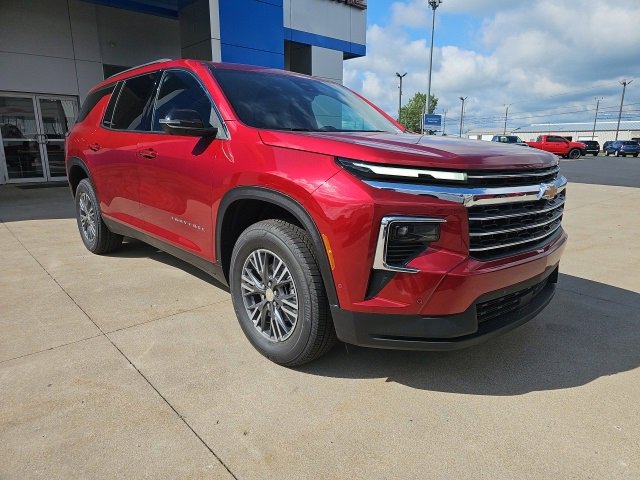 2026 Chevrolet Traverse photo 4