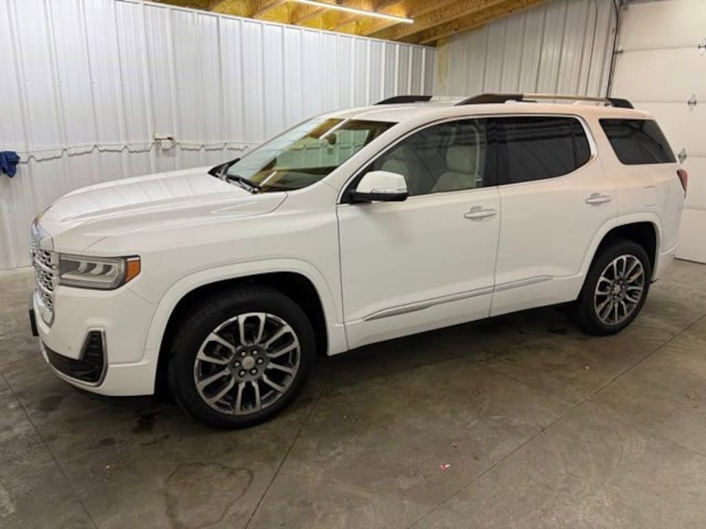Used 2023 GMC Acadia Denali SUV