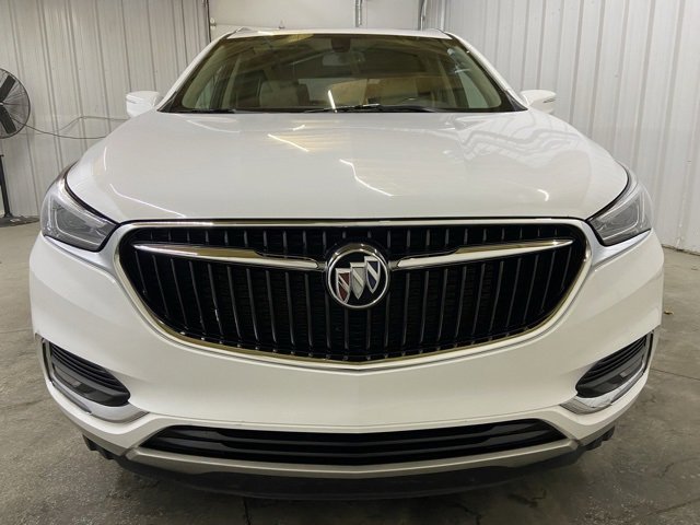 2020 Buick Enclave Essence photo 2