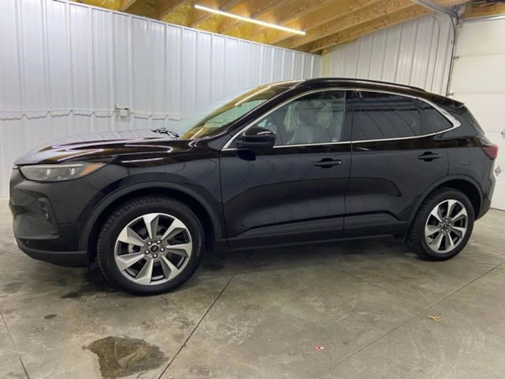 Used 2024 Ford Escape Platinum