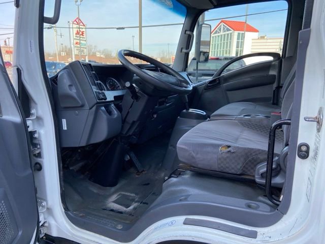 2011 Isuzu NPR - Photo 20