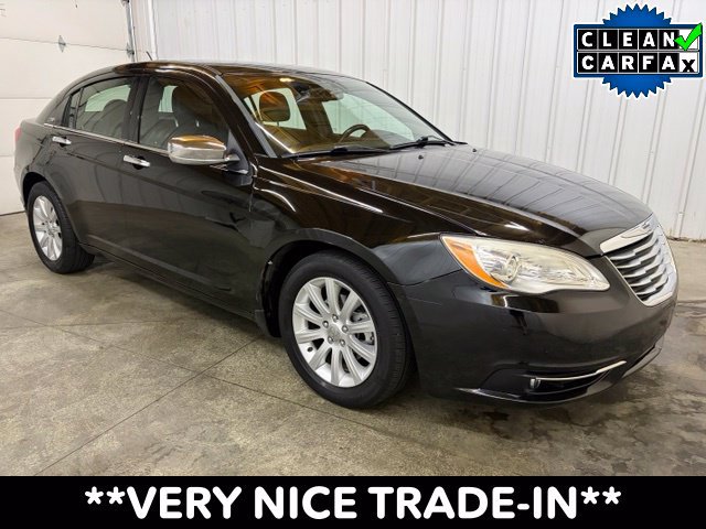  Chrysler 200