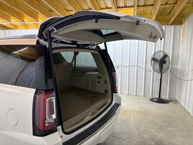 2018 GMC Yukon XL Denali - Photo 10