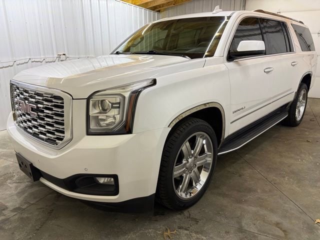 2018 GMC Yukon XL Denali - Photo 3