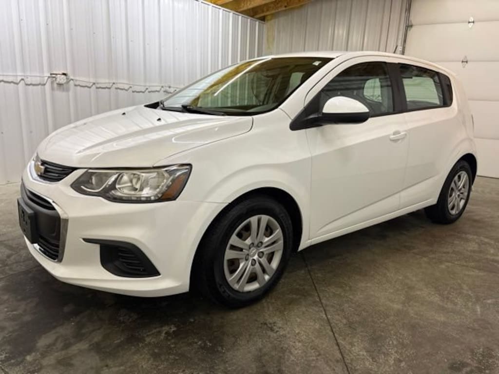 Used 2017 Chevrolet Sonic LT Car