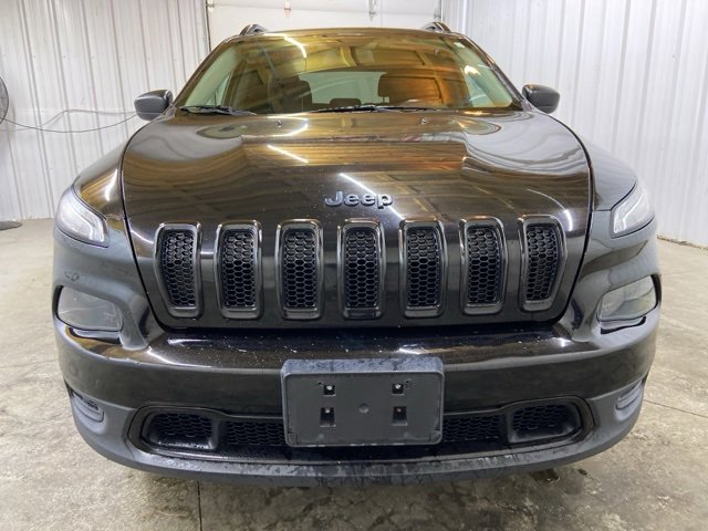 2017 Jeep Cherokee Altitude photo 2