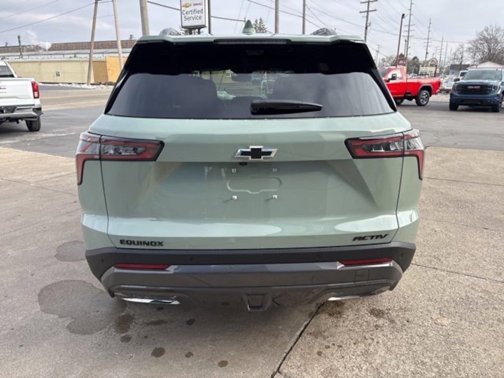 New 2026 Chevrolet Equinox Activ SUV
