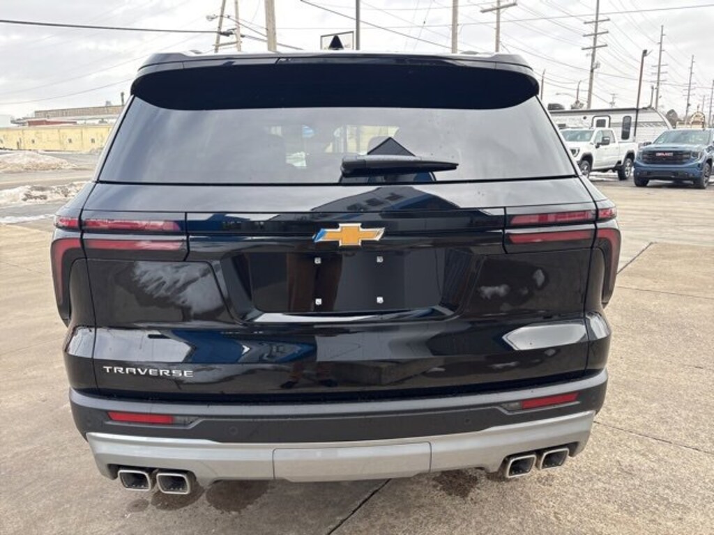 New 2026 Chevrolet Traverse LT SUV