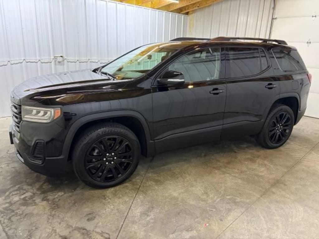 Used 2023 GMC Acadia SLE SUV