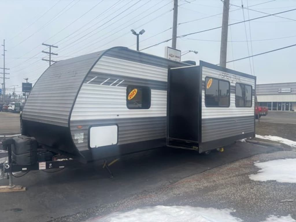 Used 2021 Used Travel Trailer Keystone