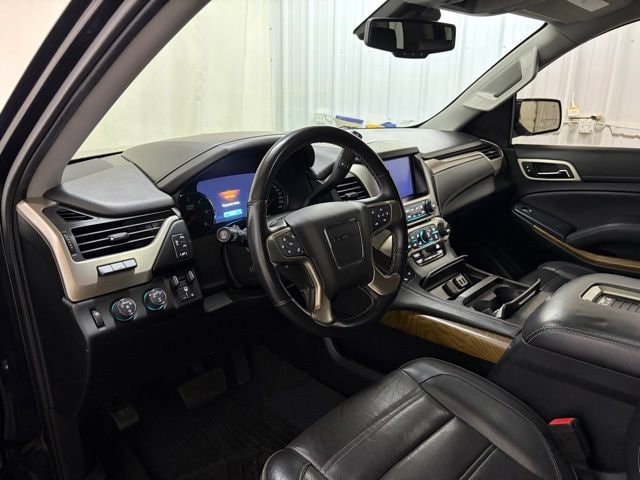 2020 GMC Yukon Denali - Photo 39