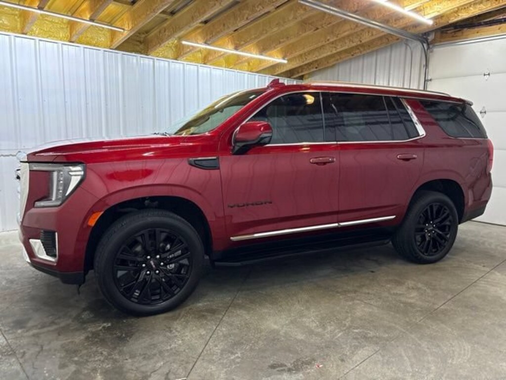 Used 2023 GMC Yukon SLT SUV