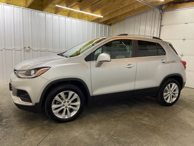 2017 Chevrolet Trax Premier photo 2