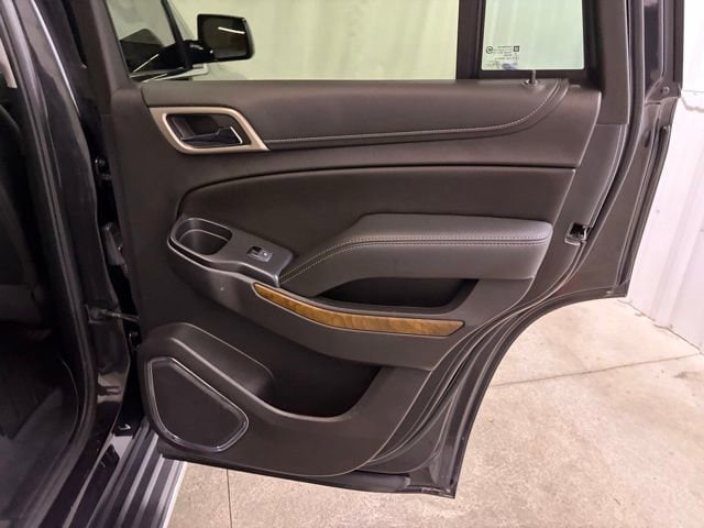 2020 GMC Yukon Denali - Photo 24