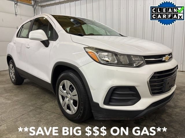 2018 Chevrolet Trax LS's photo