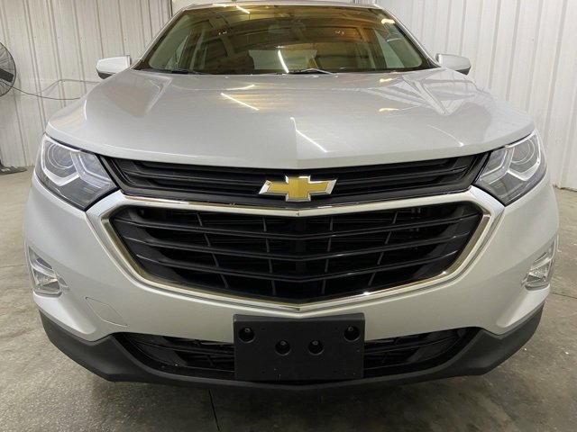 2020 Chevrolet Equinox LT photo 2