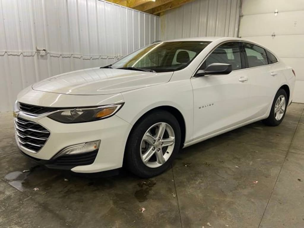 Used 2022 Chevrolet Malibu LS Car