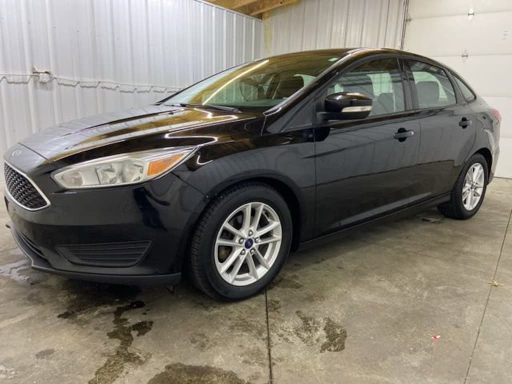 Used 2016 Ford Focus SE