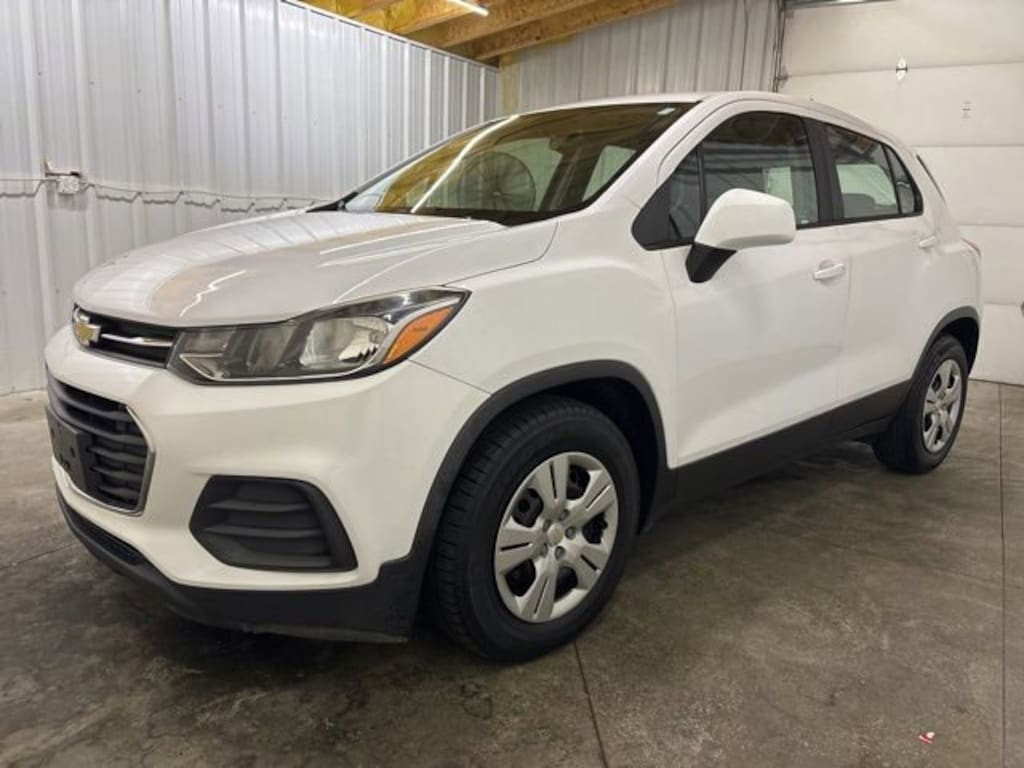 Used 2018 Chevrolet Trax LS SUV
