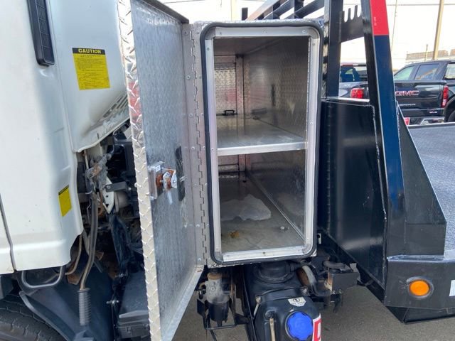 2011 Isuzu NPR - Photo 12