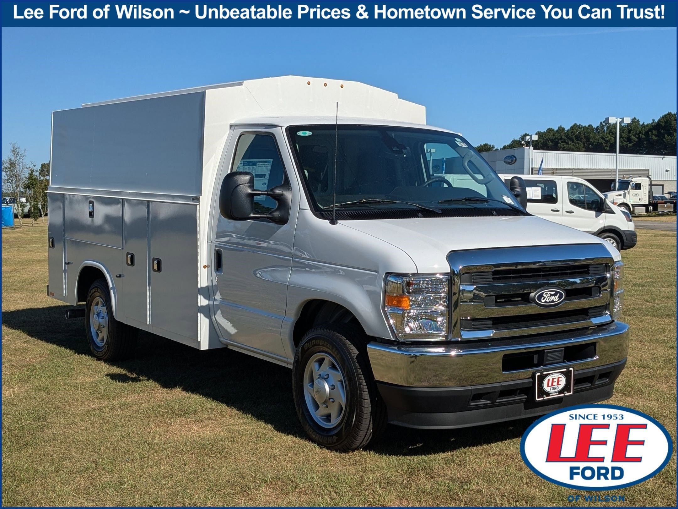 2026 Ford E-Series Cutaway Base's photo