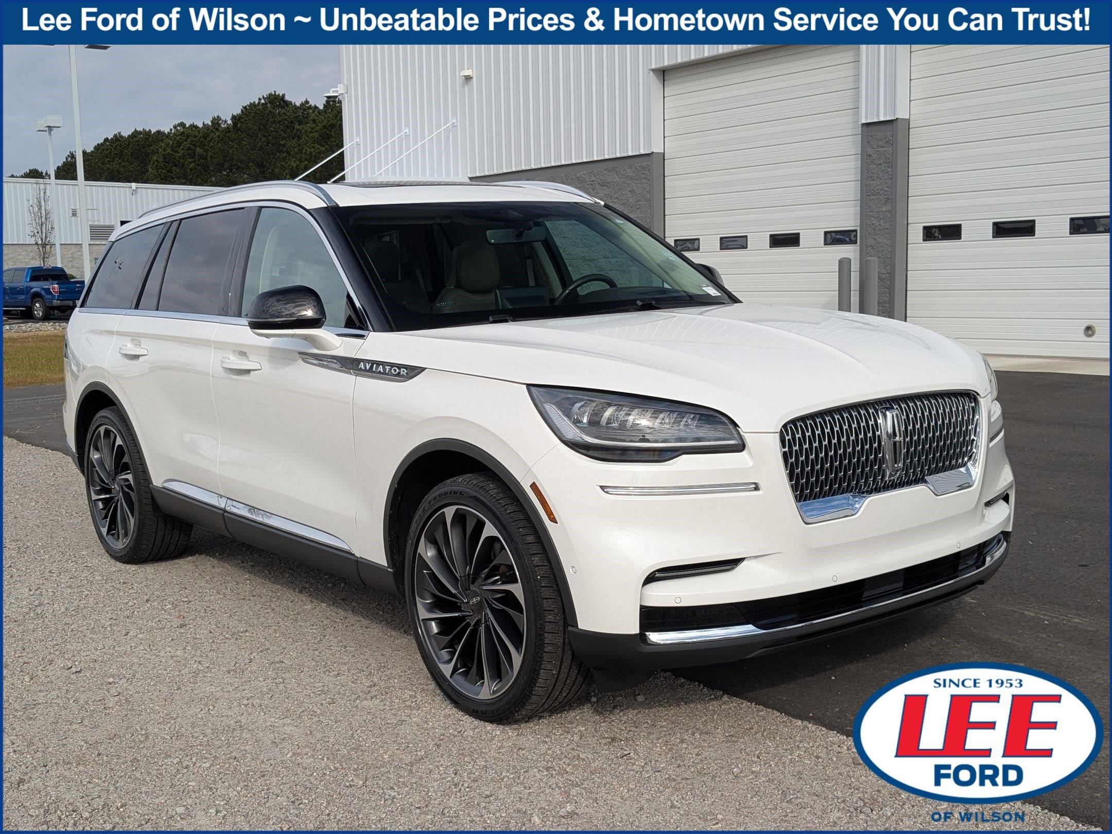 2022 Lincoln Aviator Reserve's photo
