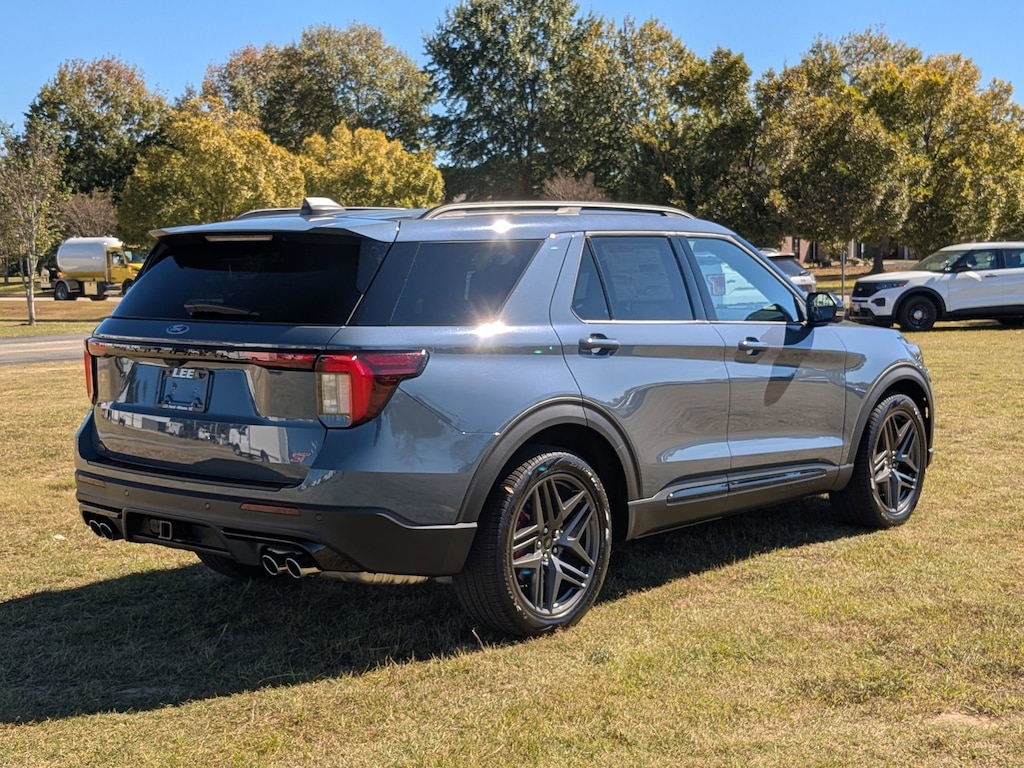 New 2025 Ford Explorer ST ST 4WD