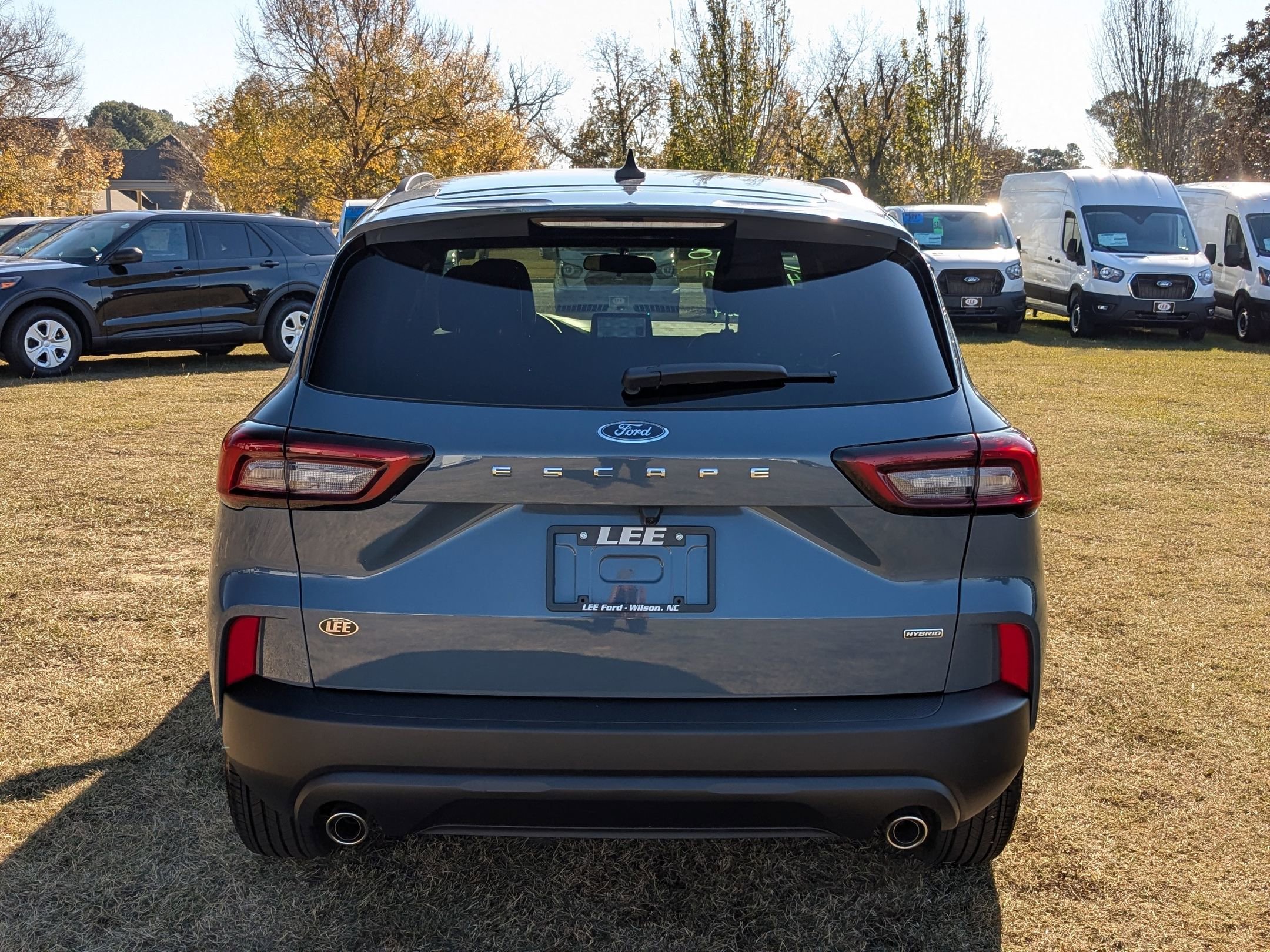 2025 Ford Escape Hybrid ST-Line photo 4