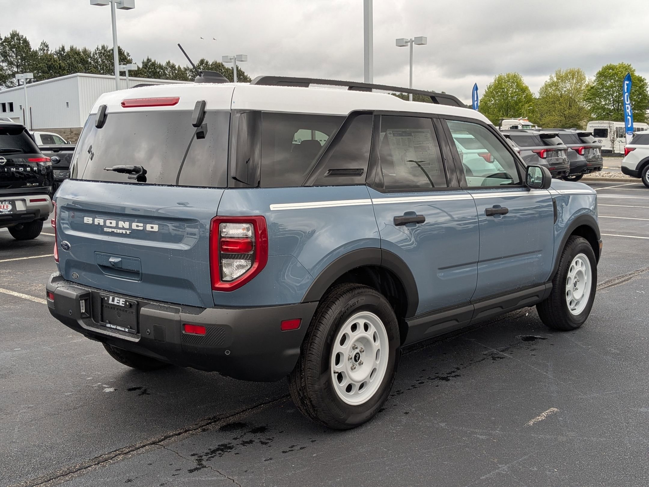 2025 Ford Bronco Sport Heritage photo 3