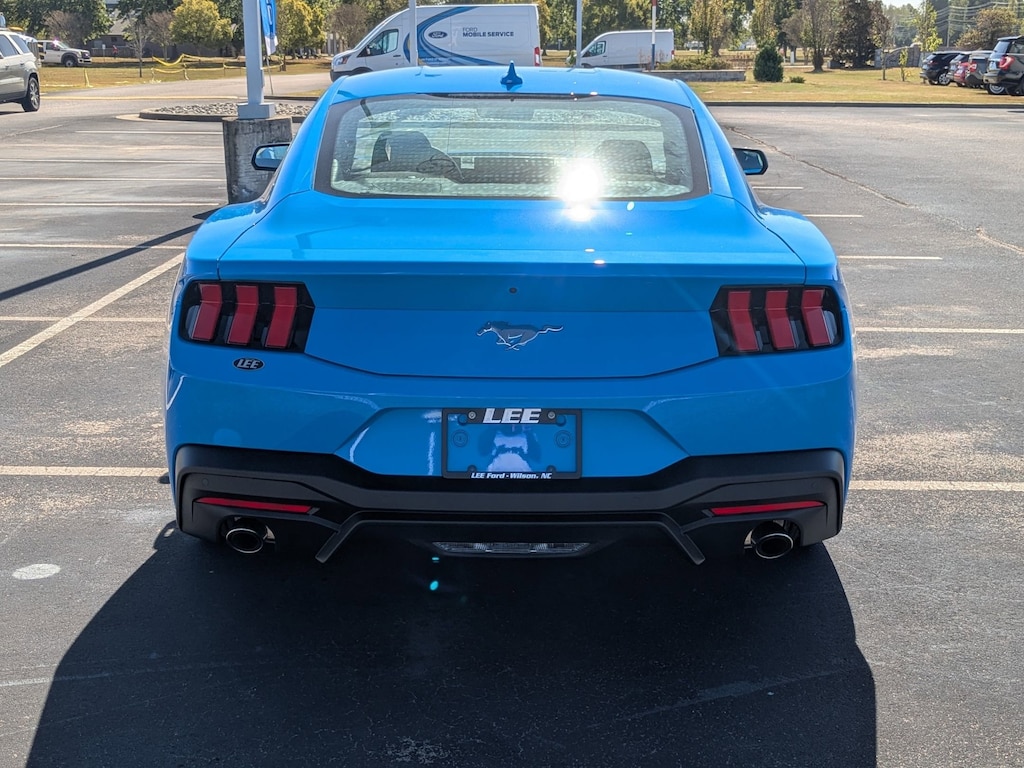 New 2025 Ford Mustang Ecoboost Fastback CAR