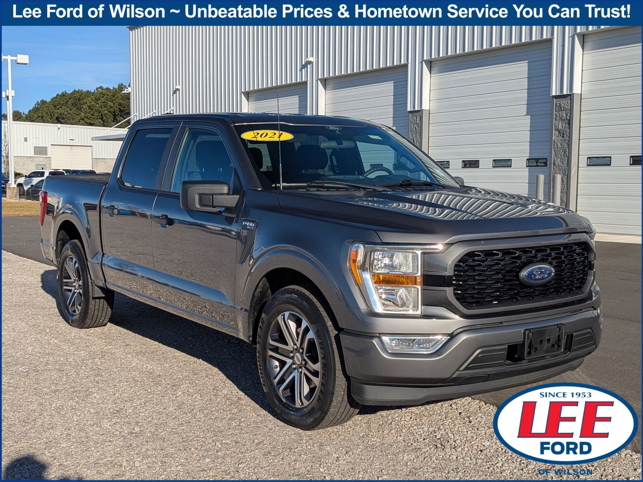 2021 Ford F-150 XL's photo