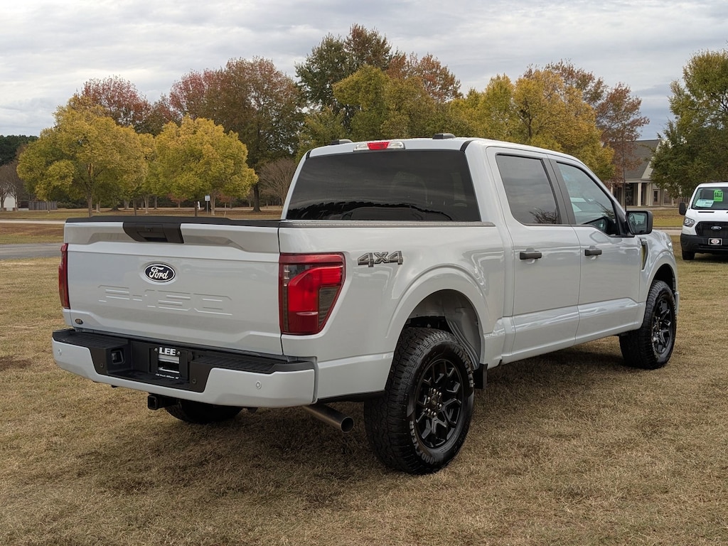 New 2025 Ford F-150 STX STX 4WD SuperCrew 5.5 Box