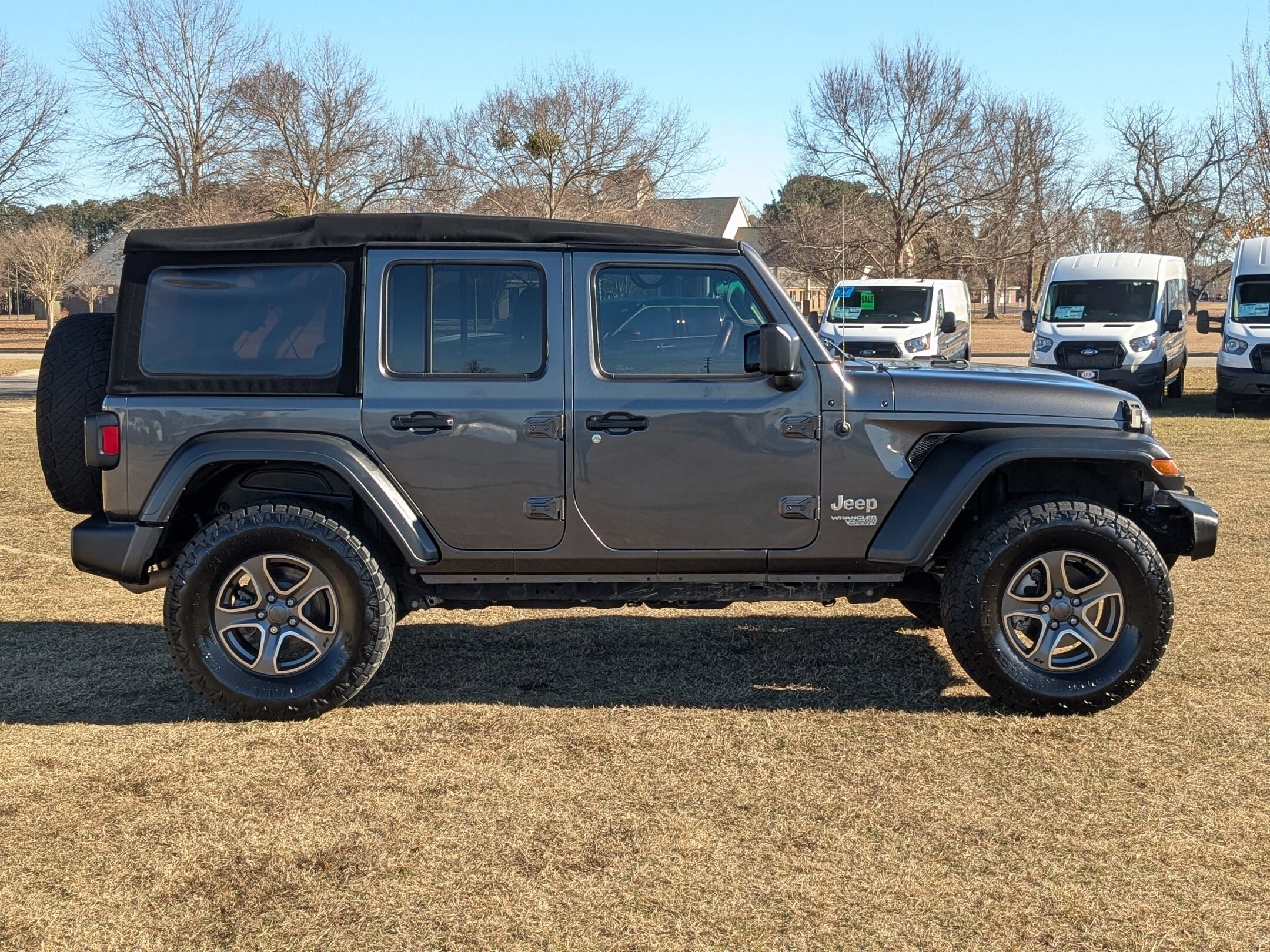 2018 Jeep Wrangler Unlimited Sport S photo 2