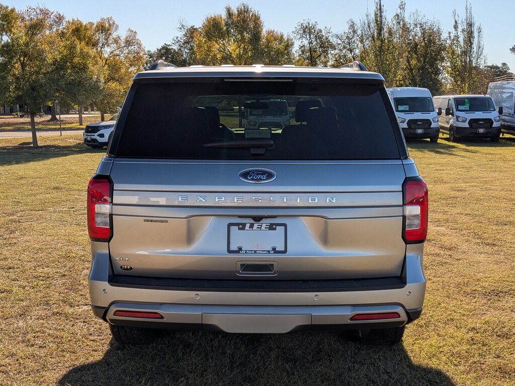 Used 2024 Ford Expedition XLT SUV