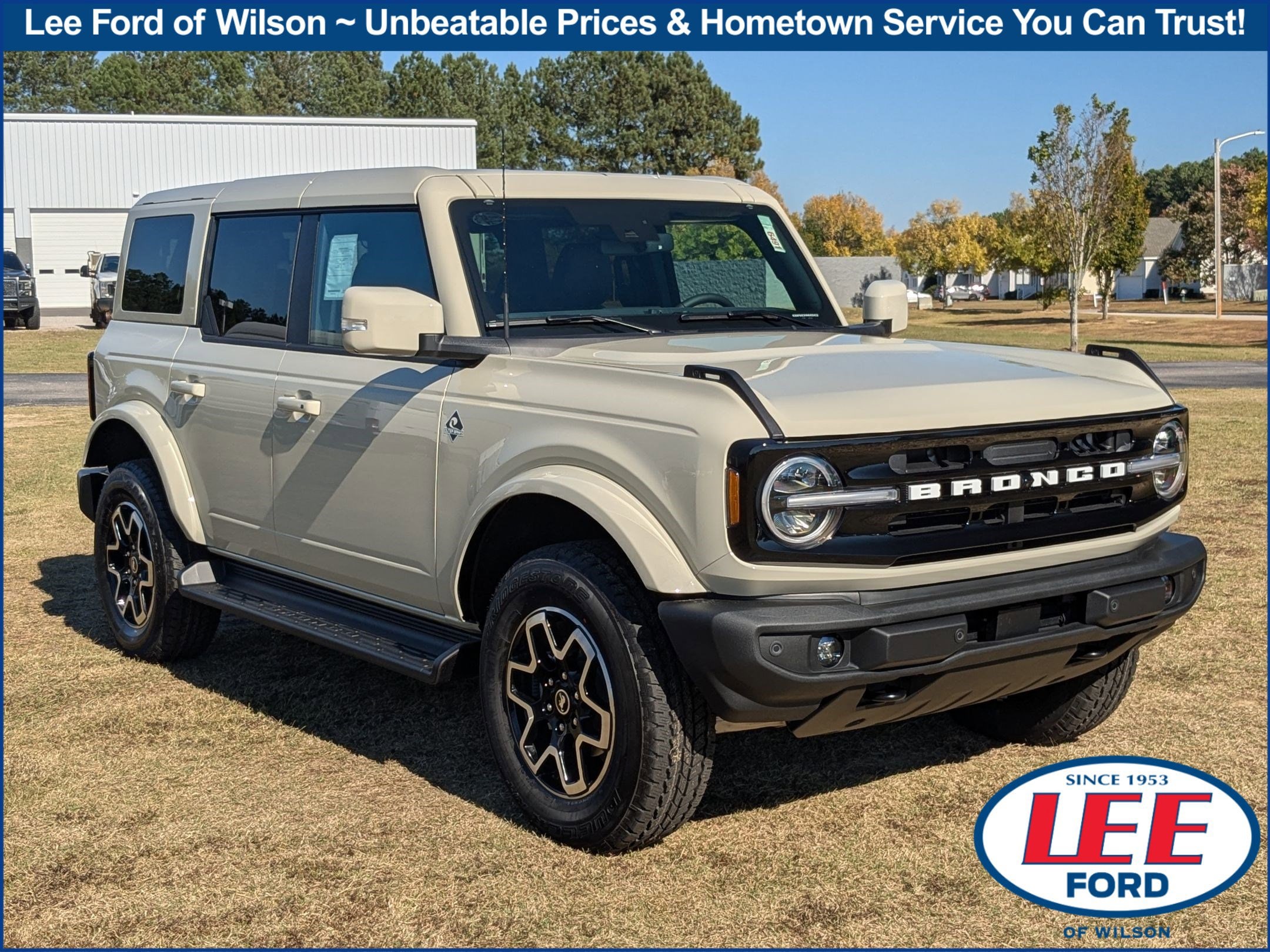 2025 Ford Bronco 4-Door Outer Banks's photo