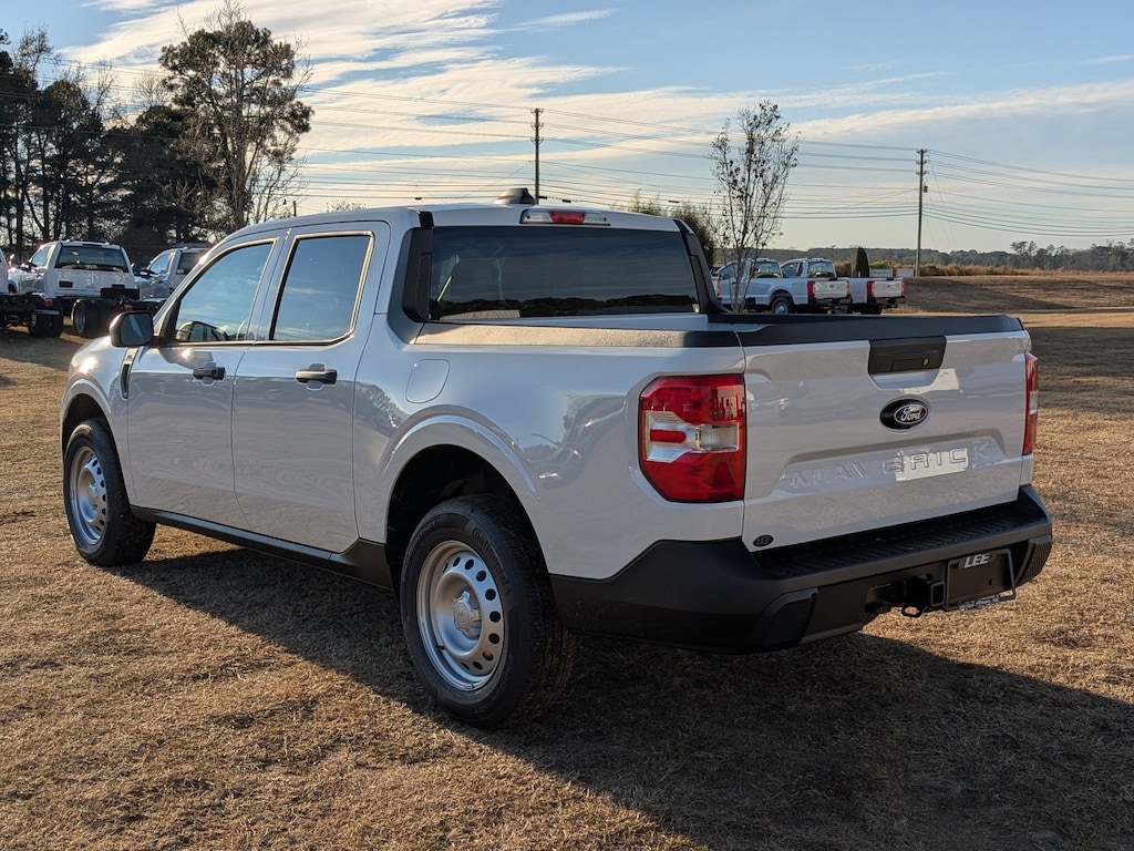 2026 Ford Maverick XL photo 4