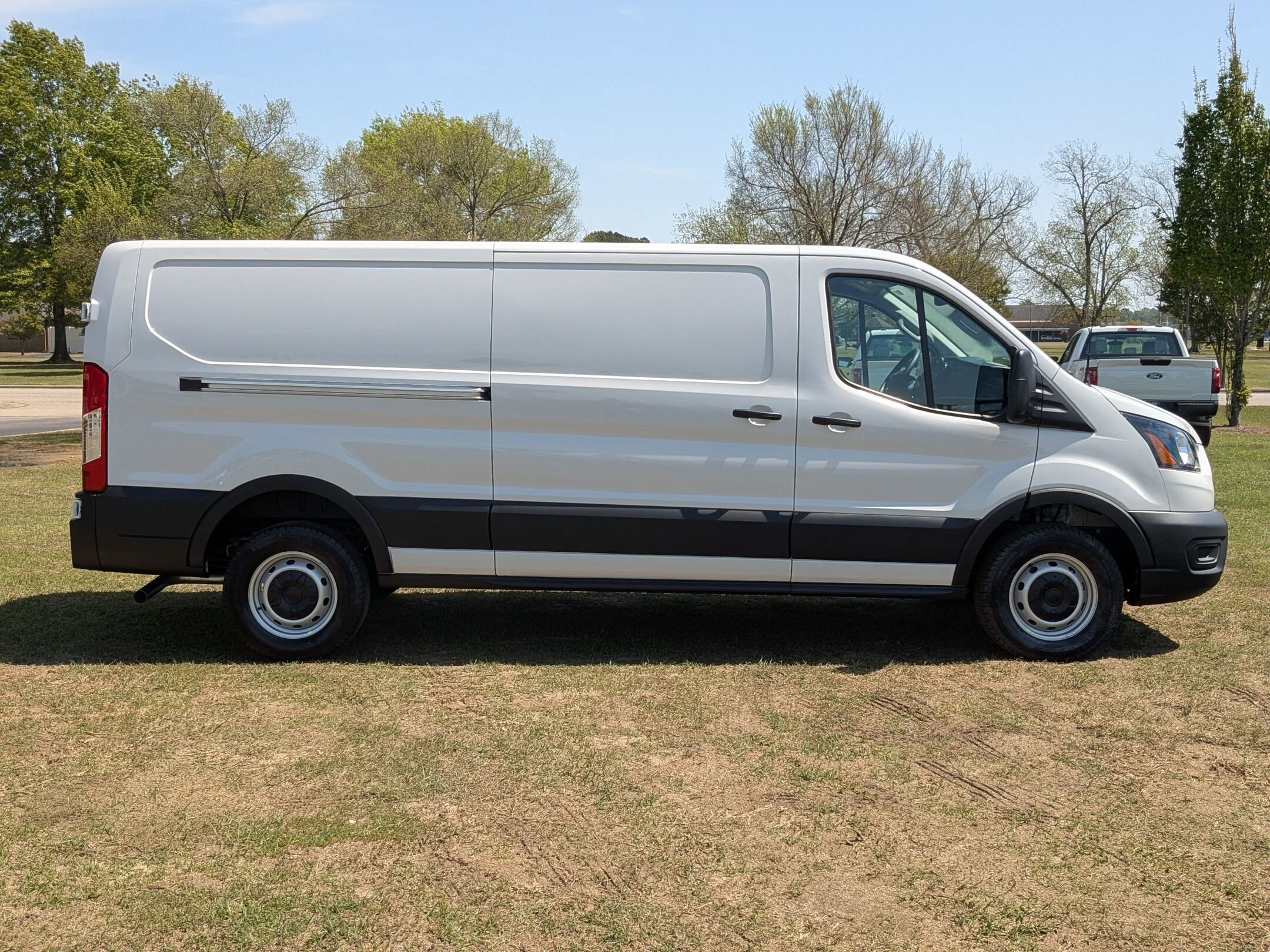2025 Ford Transit Cargo Van photo 2