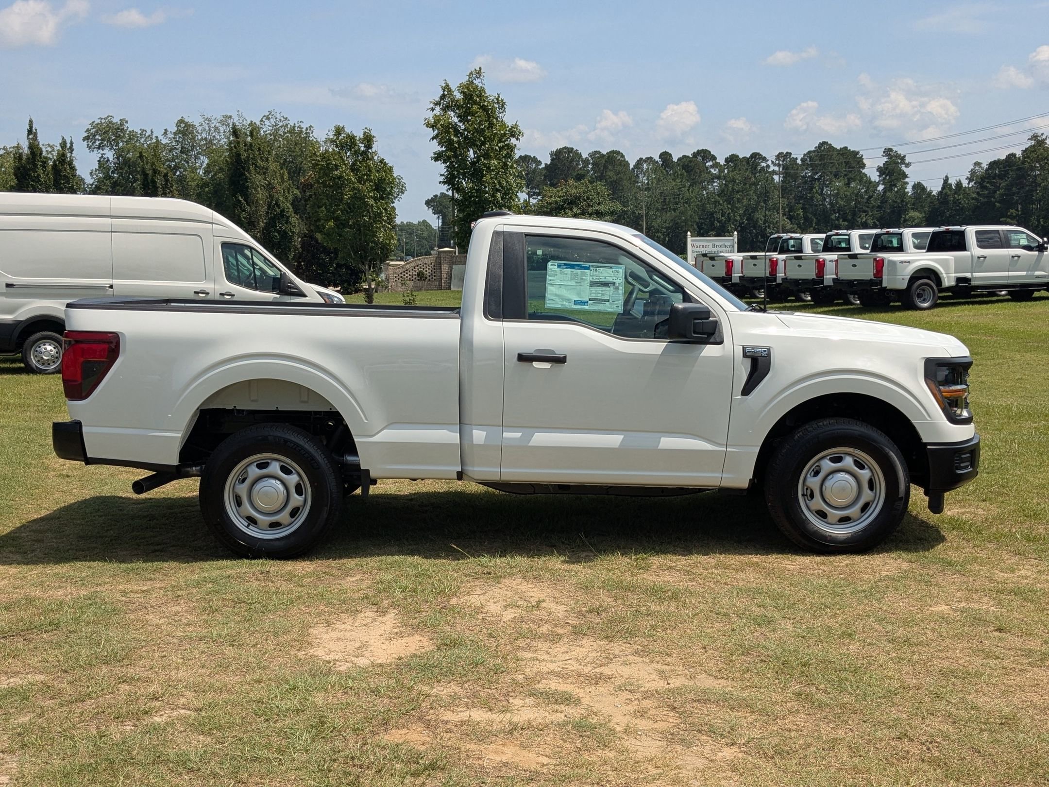 2025 Ford F-150 XL photo 2