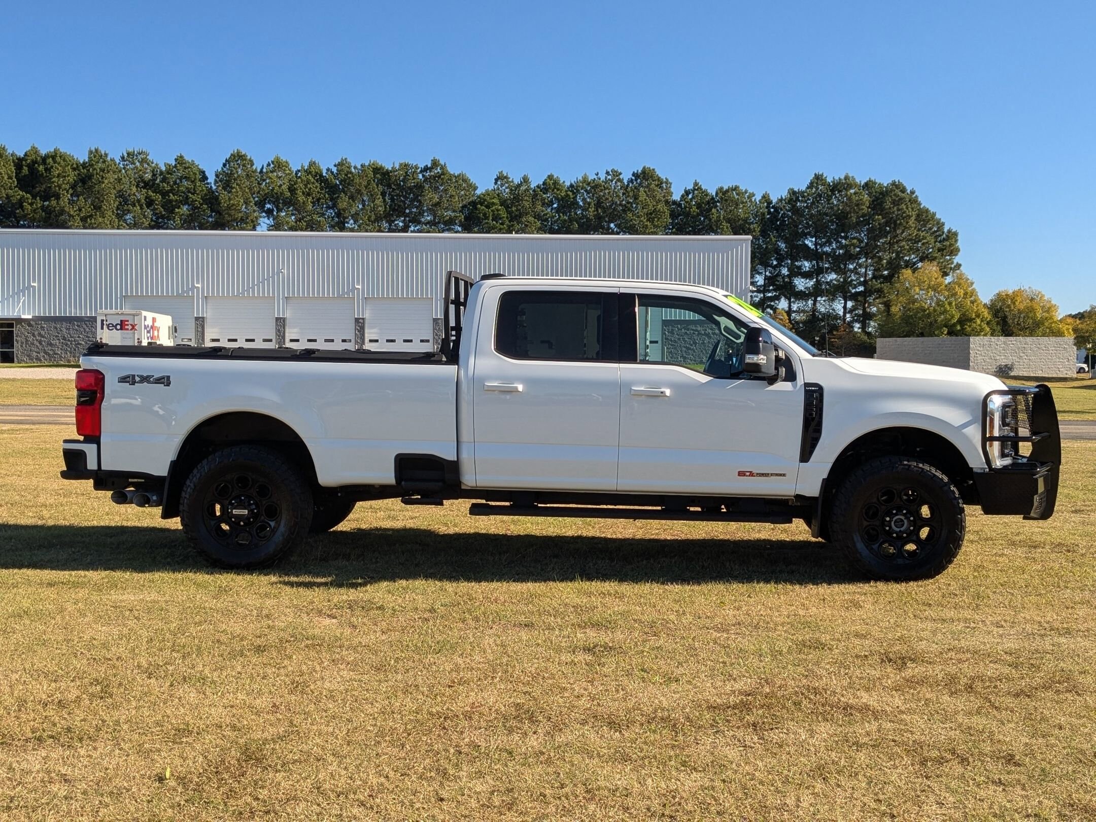 2024 Ford F-350 photo 2
