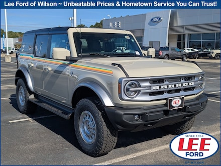 2025 Ford Bronco Outer Banks Outer Banks  4x4