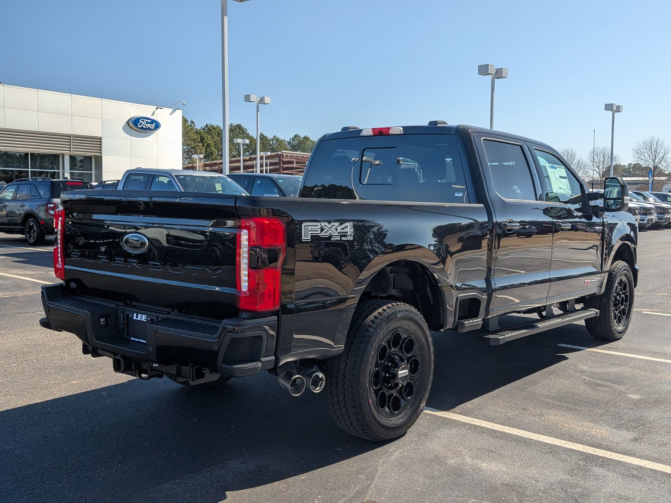 2025 Ford F-250 photo 3