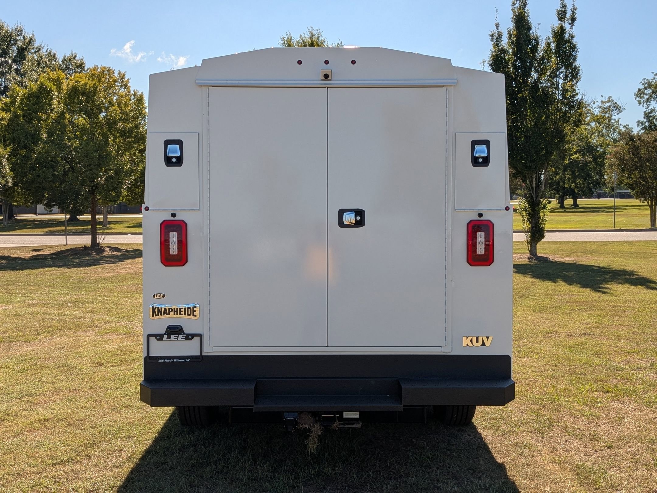 2026 Ford E-350 Base photo 3