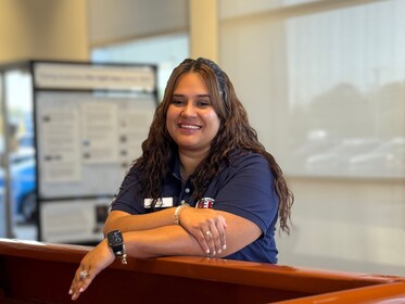 Staff member Lu Vargas from dd5a4fc582fb
