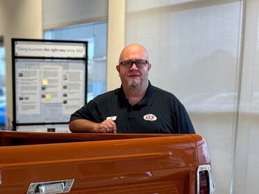 Staff member Jeff Dailey from 96ffb603ed01