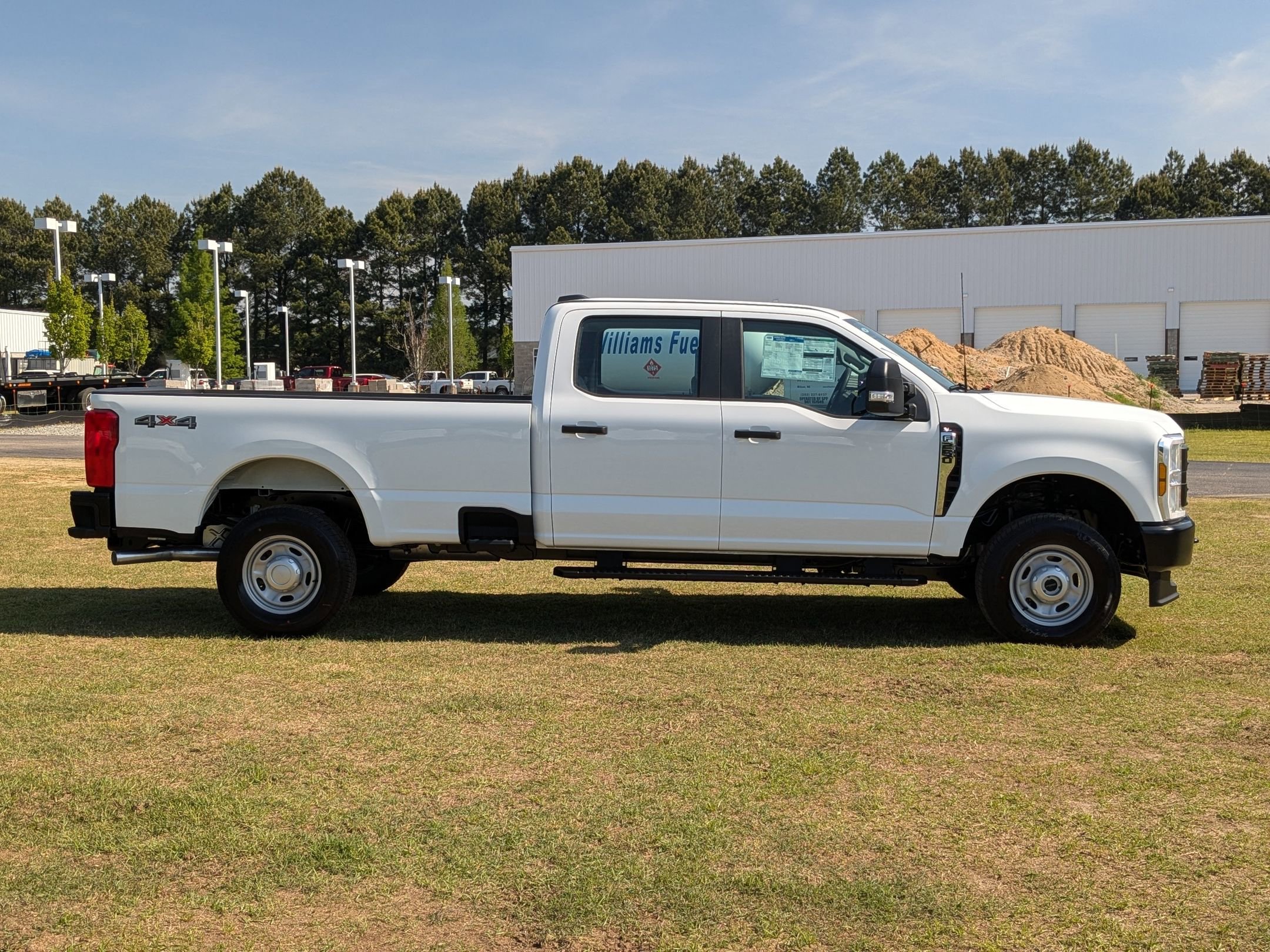 2025 Ford F-250 XL photo 2